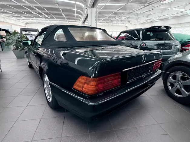 Mercedes-Benz SL 300
