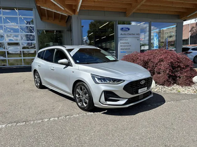 Ford Focus Kombi 1.0i EcoB 155 ST-Line