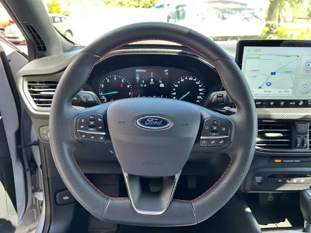 Ford Focus Kombi 1.0i EcoB 155 ST-Line