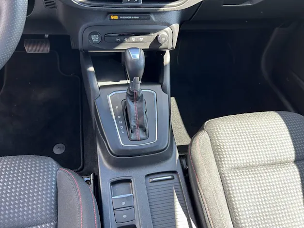 Ford Focus Kombi 1.0i EcoB 155 ST-Line