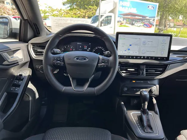 Ford Focus Kombi 1.0i EcoB 155 ST-Line
