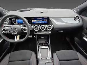 Mercedes-Benz GLA 250 4Matic Swiss Star