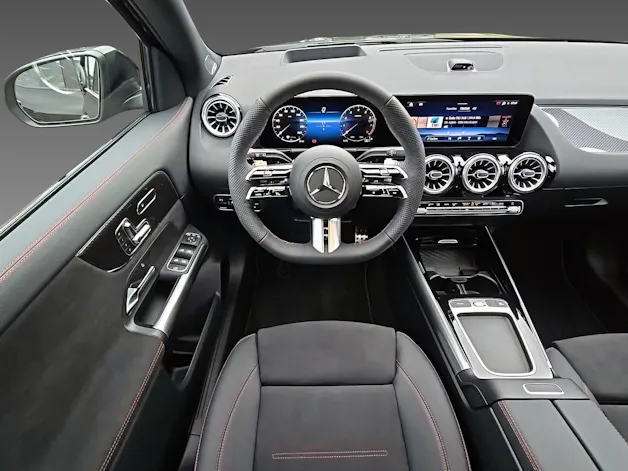 Mercedes-Benz GLA 250 4Matic Swiss Star