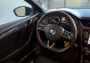 Škoda Octavia Combi 2.0 TDI 184 RS 4x4 DSG