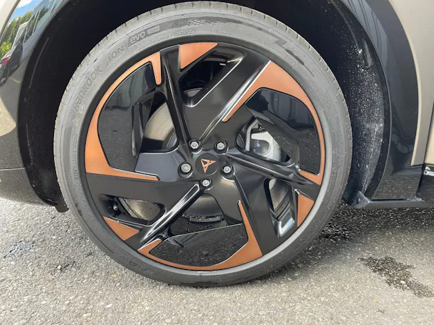 Cupra Tavascan Type 9 77 kWh Adrenaline Prime Edition