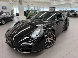 PORSCHE 911 Turbo S Cabrio PDK