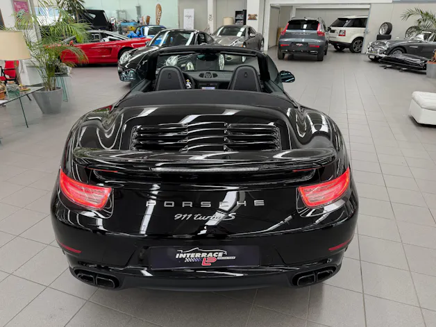 Porsche 911 Turbo S Cabrio PDK