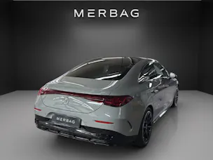 Mercedes-Benz CLA 220 4Matic 8G-DCT