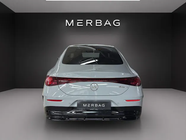 Mercedes-Benz CLA 220 4Matic 8G-DCT