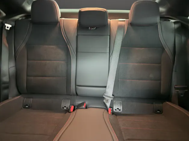 Mercedes-Benz CLA 220 4Matic 8G-DCT
