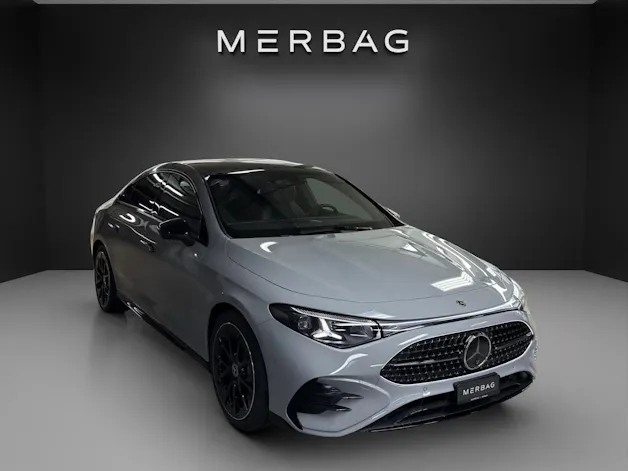 Mercedes-Benz CLA 220 4Matic 8G-DCT