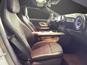 Mercedes-Benz CLA 220 4Matic 8G-DCT