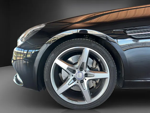 Mercedes-Benz SLC 300 AMG Line