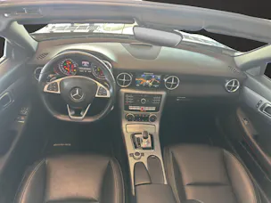 Mercedes-Benz SLC 300 AMG Line