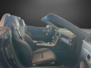 Mercedes-Benz SLC 300 AMG Line