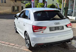 Audi S1 2.0 TFSI quattro