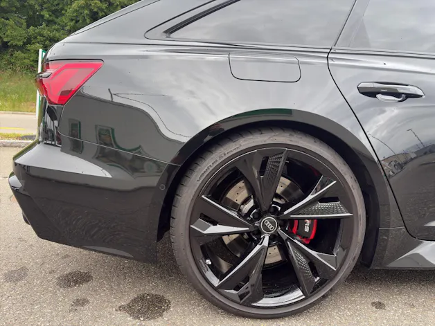 Audi RS6 Avant 4.0 V8 TFSI quattro T-Tronic