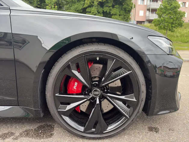Audi RS6 Avant 4.0 V8 TFSI quattro T-Tronic