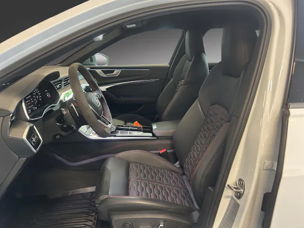 Audi RS6 Avant 4.0 TFSI V8 Performance quattro