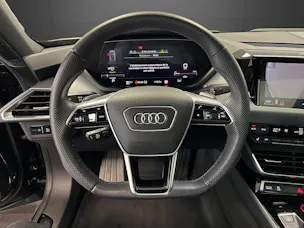 Audi e-tron GT quattro