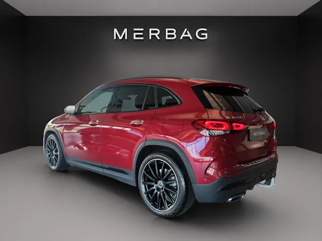 Mercedes-Benz GLA 250 AMG Line 4Matic