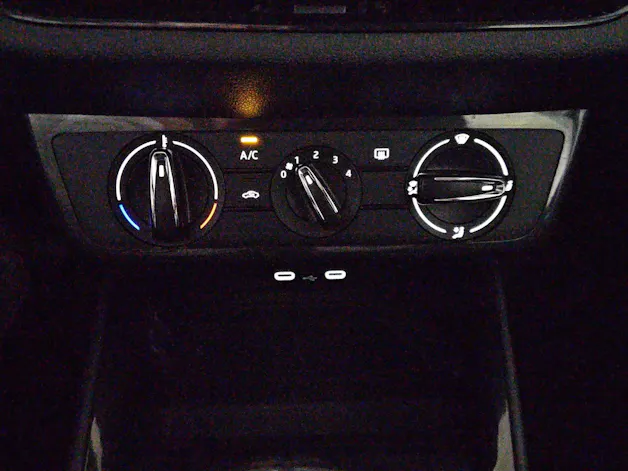 SKODA Fabia 1.0 MPI Ambition