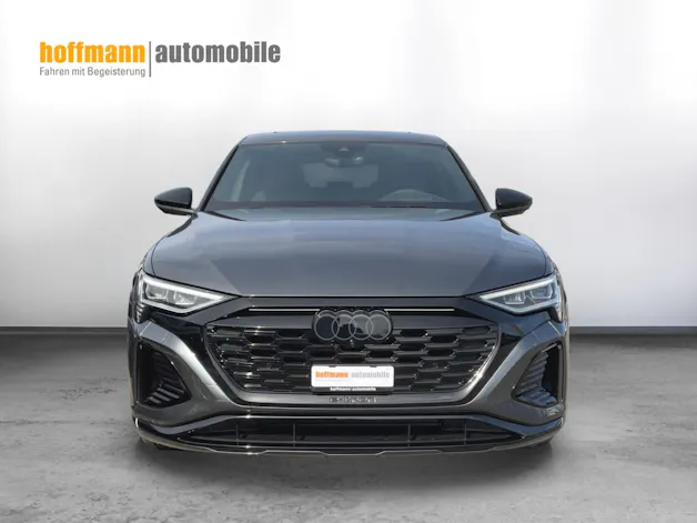 Audi Q8 50 e-tron S line quattro