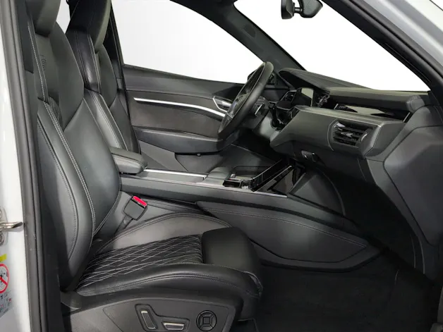 Audi e-tron 55 Sportback S Line quattro
