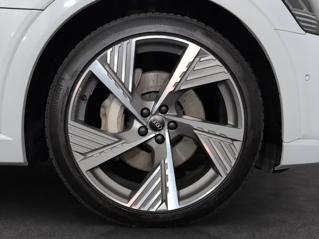 Audi e-tron 55 Sportback S Line quattro