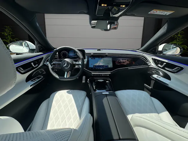 Mercedes-Benz E 400 e 4Matic EQ Hybrid 9G-Tronic