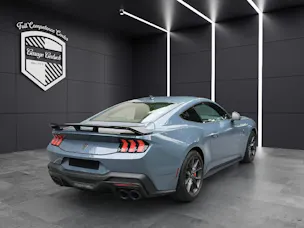 Ford Mustang Coupé 5.0 V8 Dark Horse