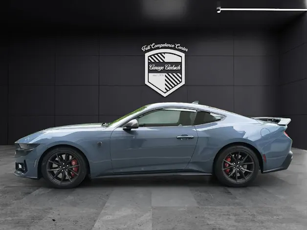 Ford Mustang Coupé 5.0 V8 Dark Horse