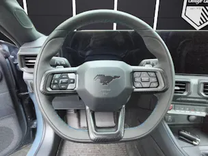 Ford Mustang Coupé 5.0 V8 Dark Horse