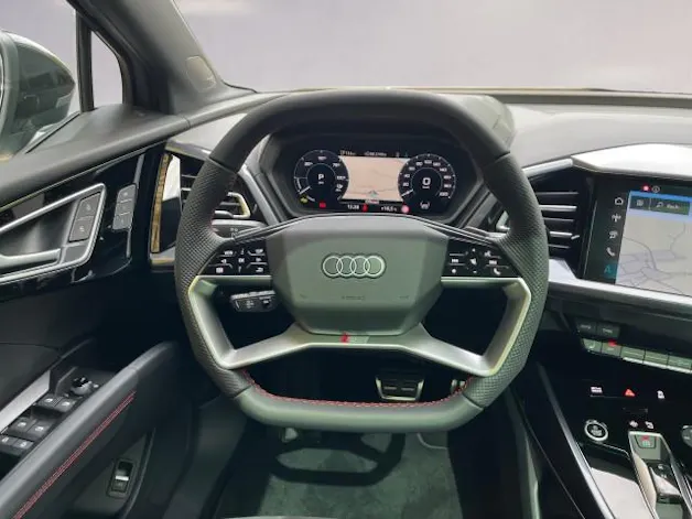 Audi Q4 e-tron 45 Edition Swiss Ski quattro