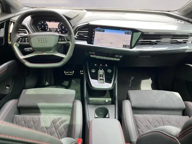 Audi Q4 e-tron 45 Edition Swiss Ski quattro