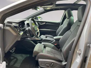 Audi Q4 e-tron 45 Edition Swiss Ski quattro