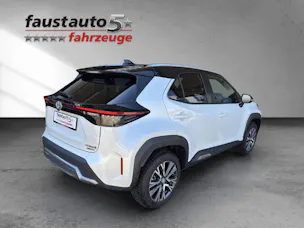 Toyota Yaris Cross 1.5 VVT-i HSD Adve