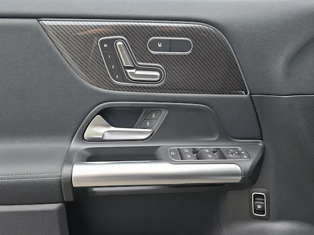Mercedes-Benz GLA 250 4Matic Swiss Star