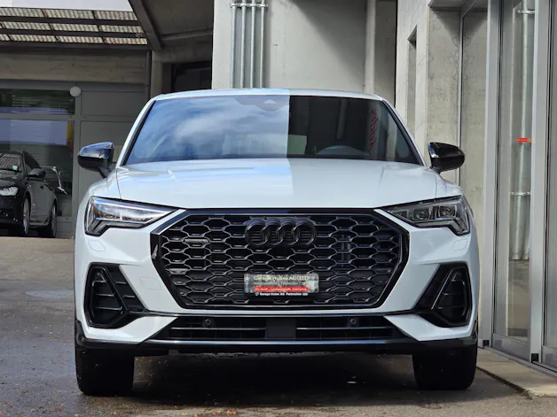 Audi Q3 Sportback 40 TFSI S line quattro S-tronic
