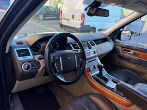 Land Rover Range Rover Sport 3.0 TDV6 HSE Automatic
