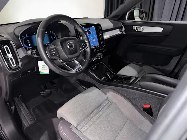 Volvo XC40 B3 Benzin Mild Hybrid Core DCT