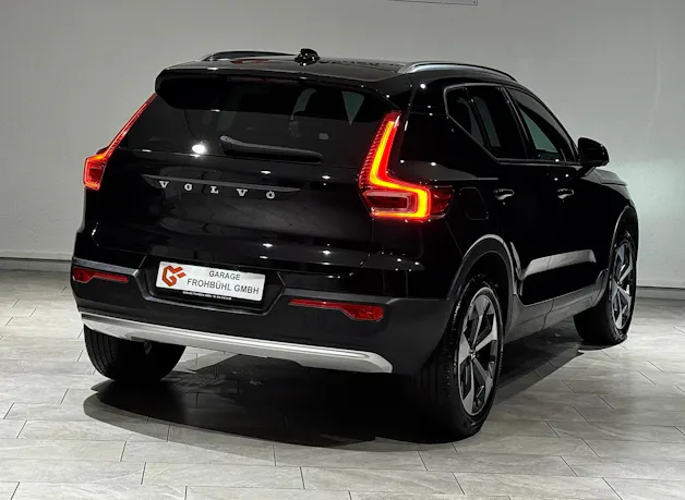 Volvo XC40 B3 Benzin Mild Hybrid Core DCT