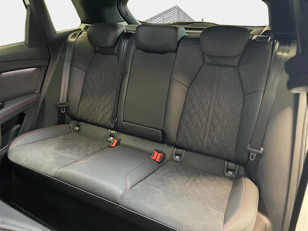 Audi Q4 e-tron 45 Edition Swiss Ski quattro