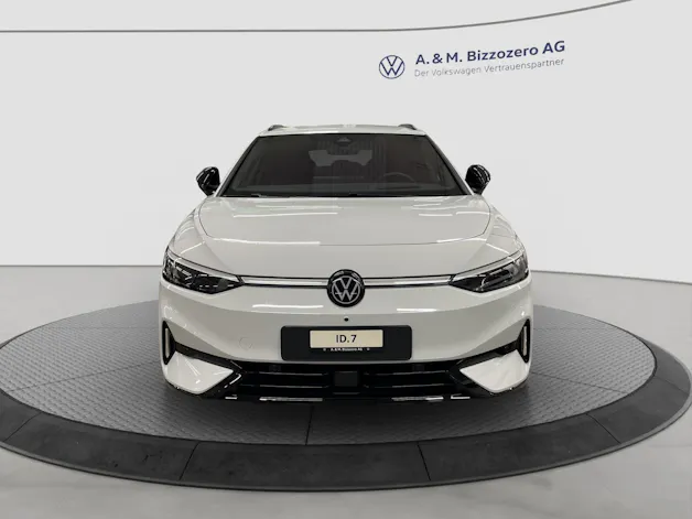 VW ID.7 Tourer Pro 77 kWh United