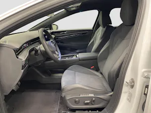 VW ID.7 Tourer Pro 77 kWh United