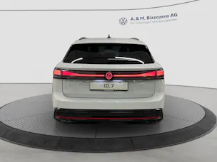 VW ID.7 Tourer Pro 77 kWh United