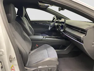 VW ID.7 Tourer Pro 77 kWh United