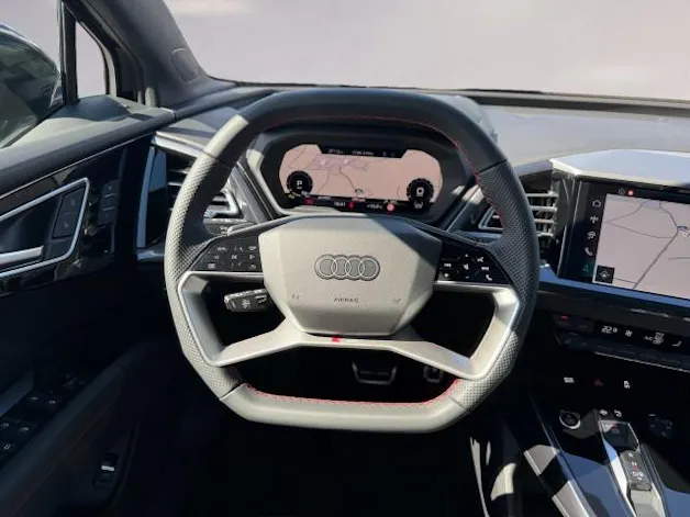 Audi Q4 e-tron 45 Edition Swiss Ski quattro