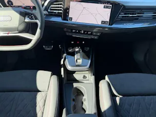 Audi Q4 e-tron 45 Edition Swiss Ski quattro