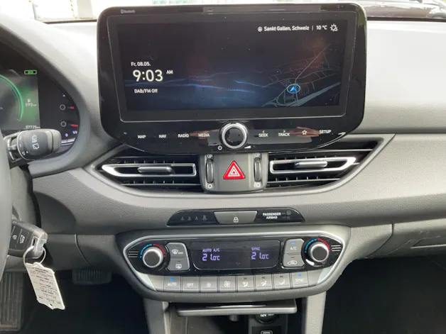 Hyundai i30 1.5 T-GDi Amplia 48V MH DCT